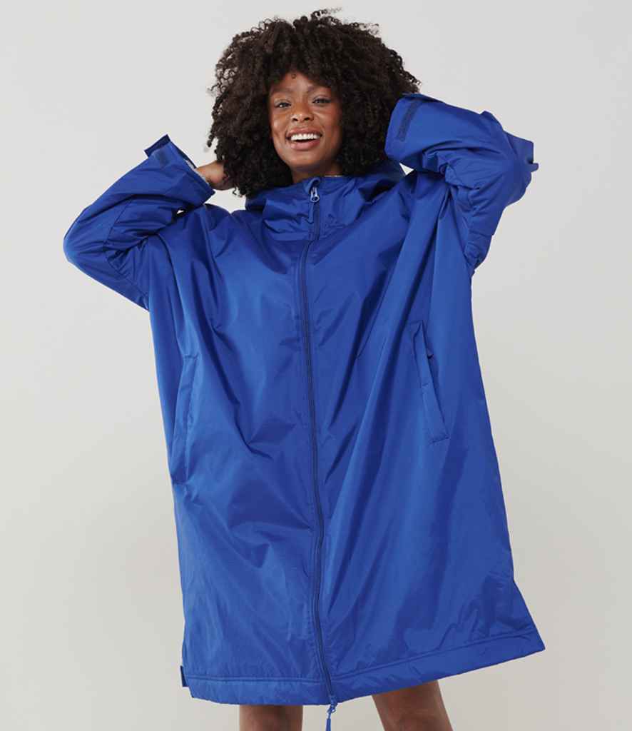 Finden + Hales Adults All Weather Robe